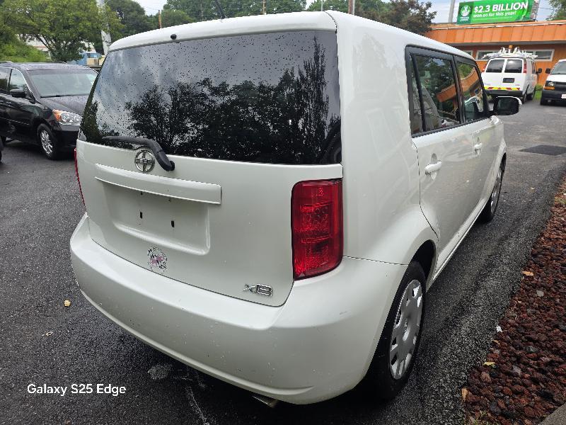 Scion xB Wagon 2008