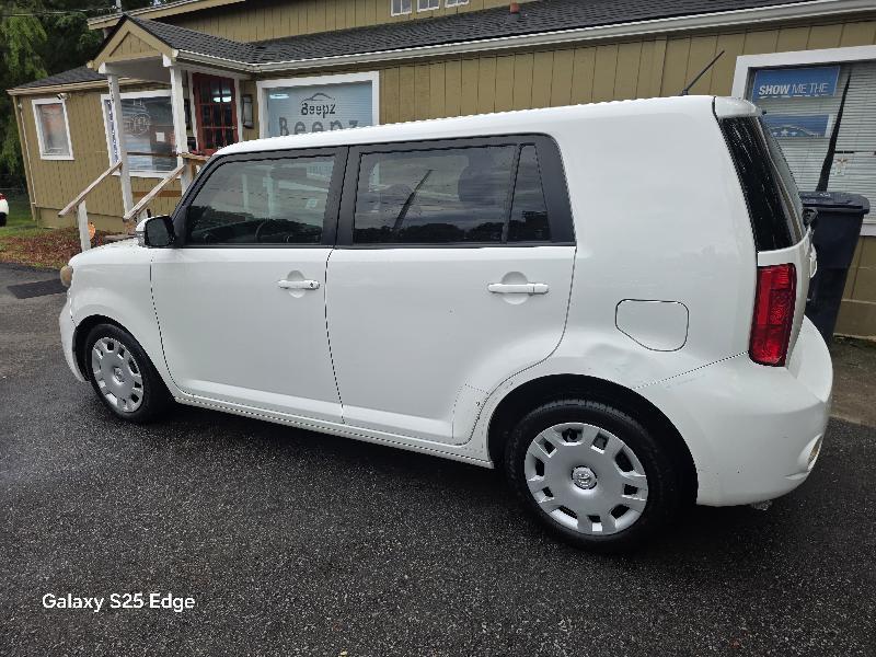 Scion xB Wagon 2008