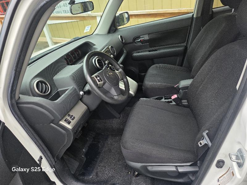 Scion xB Wagon 2008