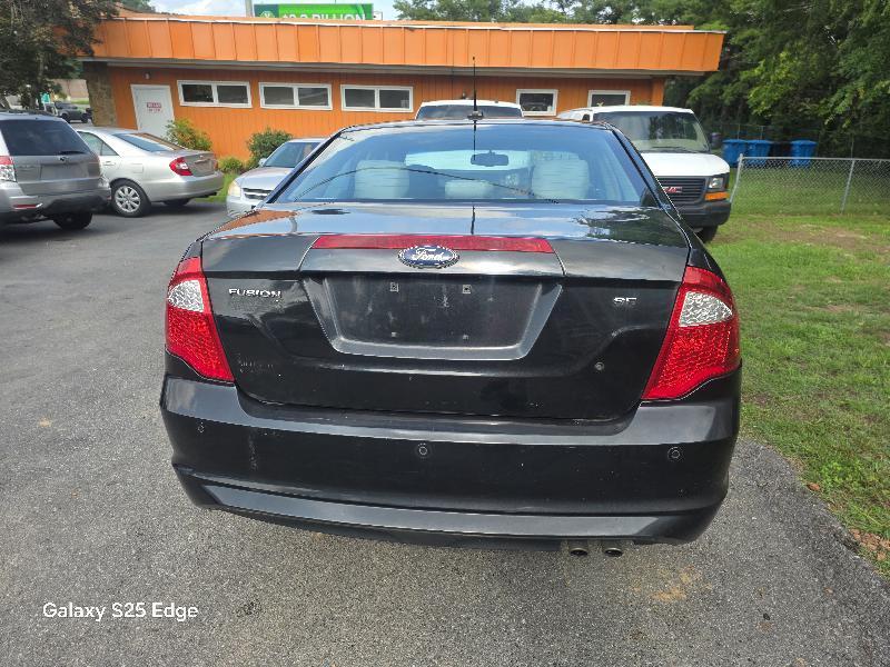 Ford Fusion I4 SE 2011