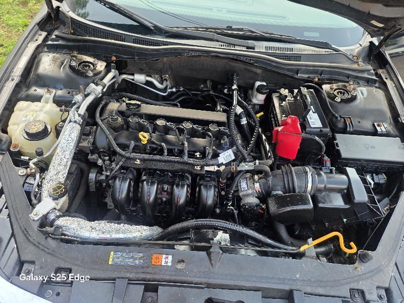 Ford Fusion I4 SE 2011