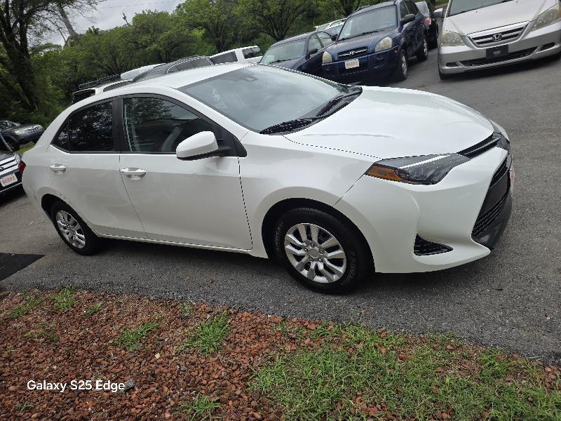 Toyota Corolla L CVT 2018