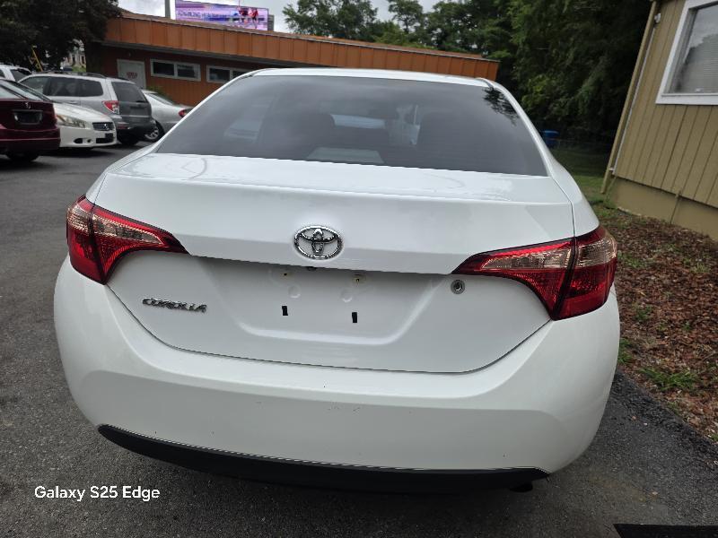 Toyota Corolla L CVT 2018