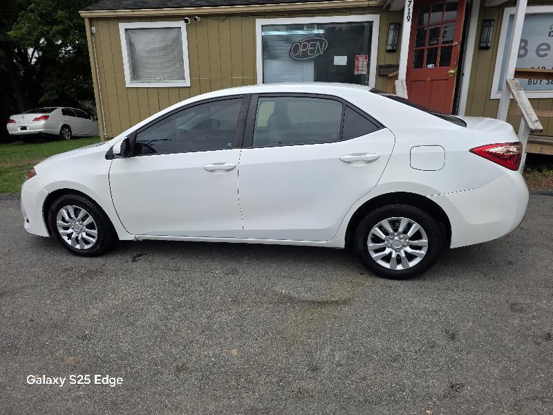 Toyota Corolla L CVT 2018