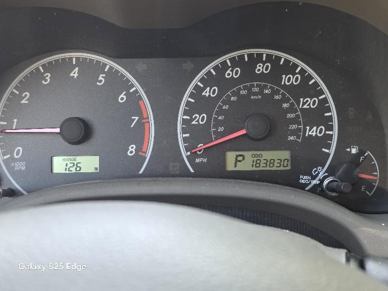 Toyota Corolla 4dr Sdn LE Auto 2010