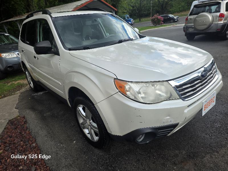 Subaru Forester 2.5X Limited 2010
