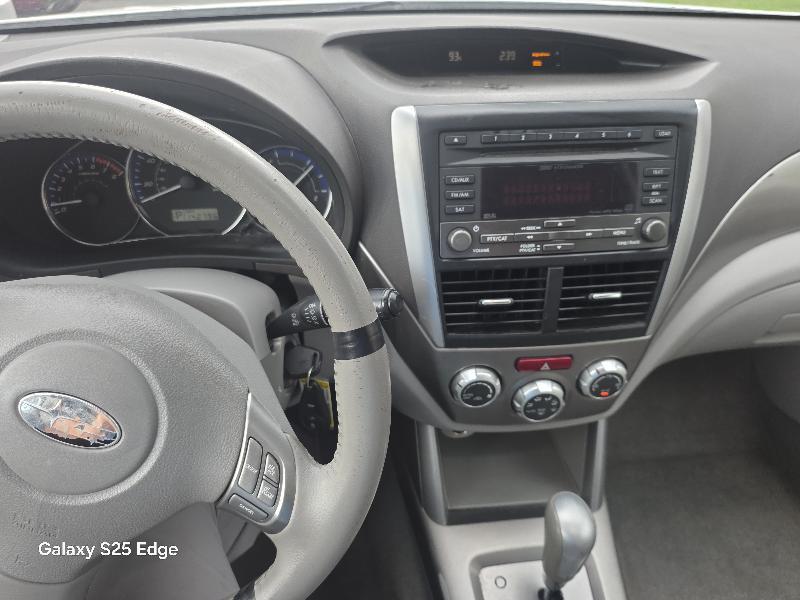 Subaru Forester 2.5X Limited 2010