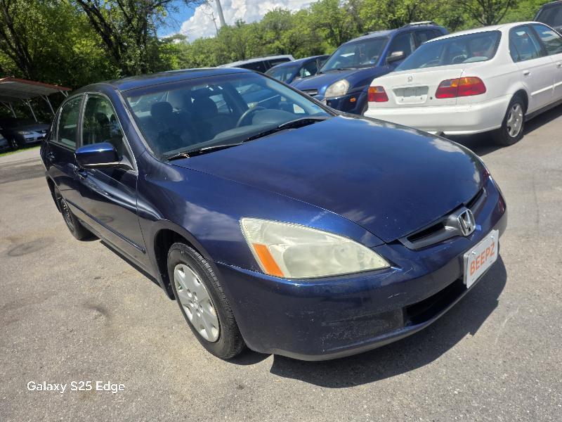 Honda Accord LX sedan AT 2003