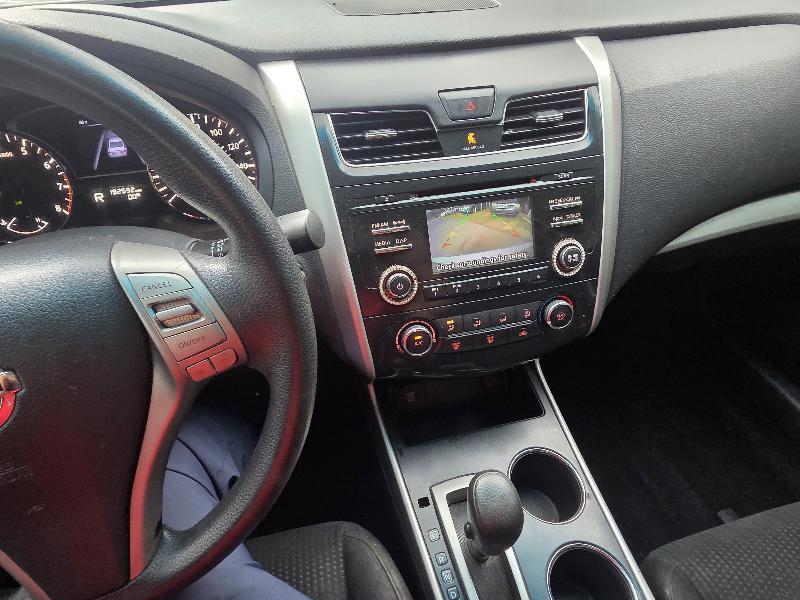 Nissan Altima 2.5 SV 2015
