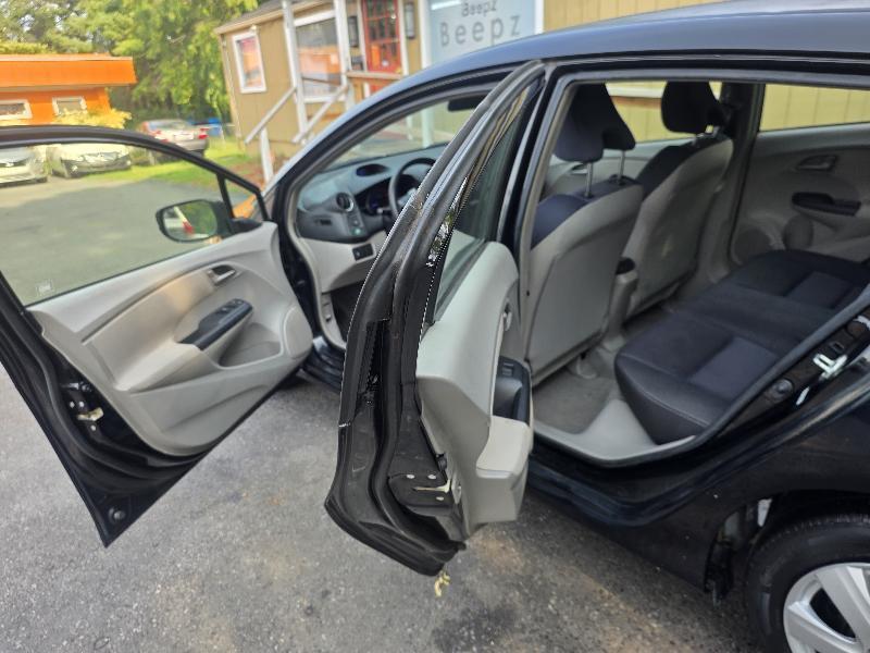 Honda Insight LX 2011