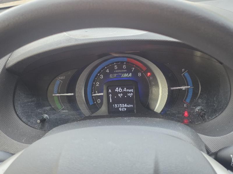 Honda Insight LX 2011