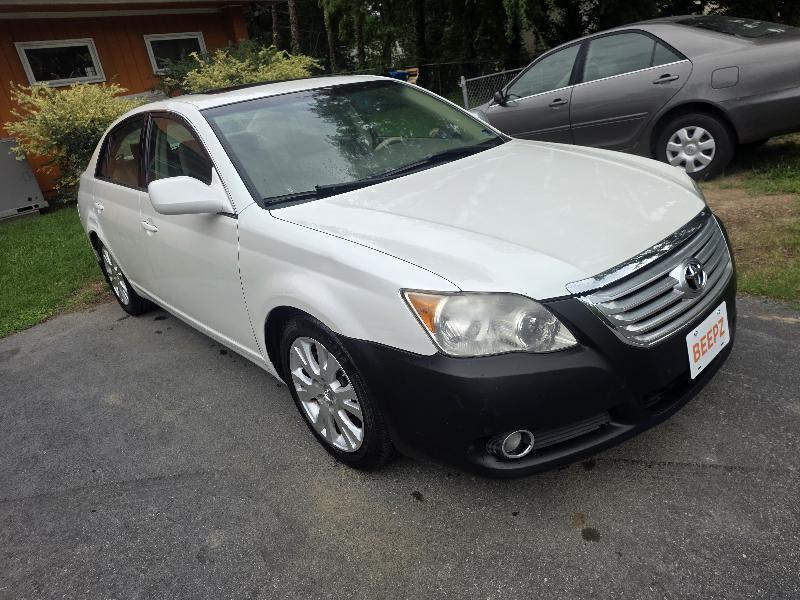 Toyota Avalon Limited 2010