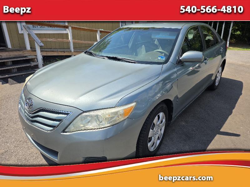 Toyota Camry 4dr Sedan LE 2010