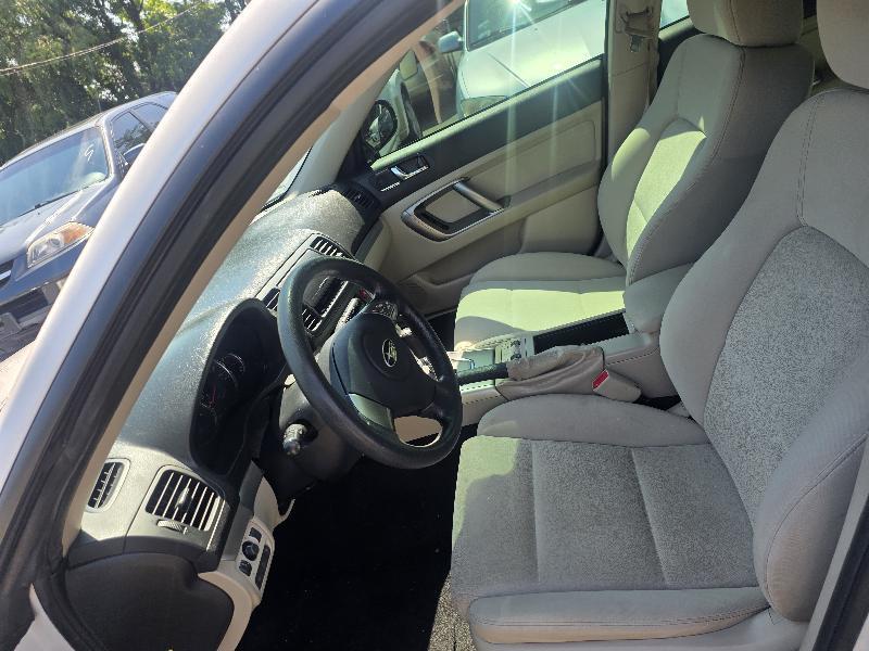 Subaru Outback 2.5i 2009