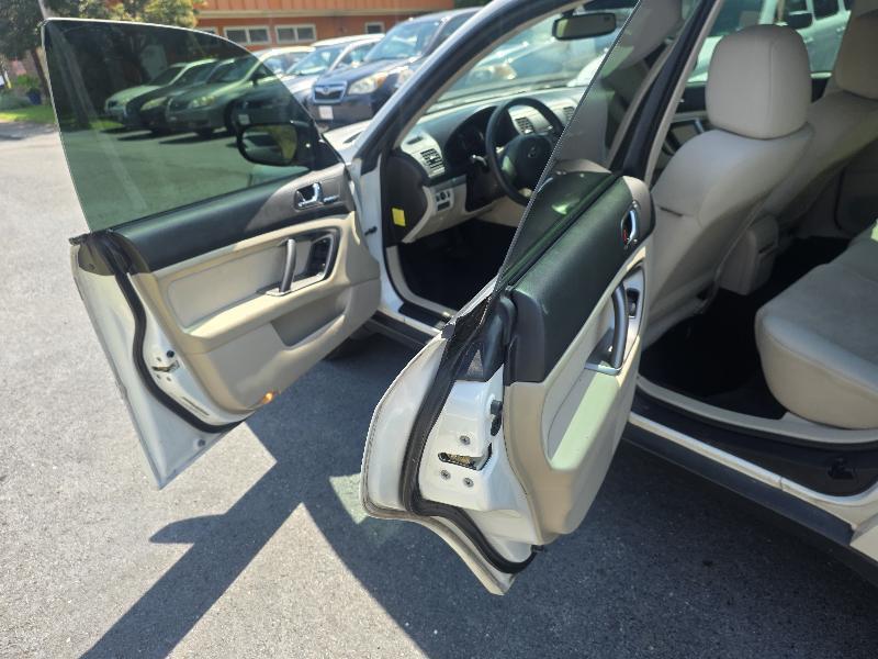 Subaru Outback 2.5i 2009