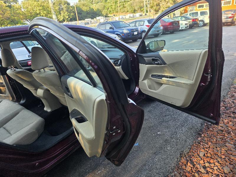 Honda Accord LX Sedan CVT 2015