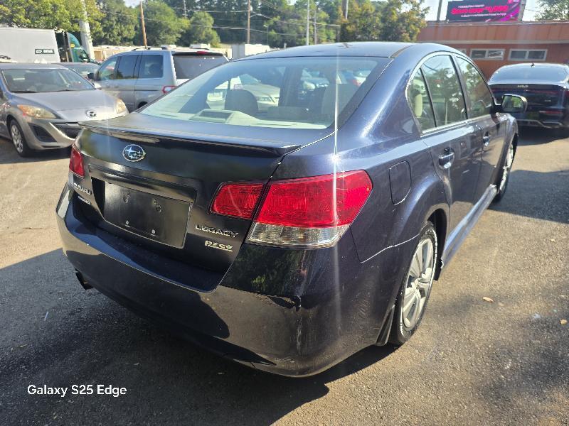 Subaru Legacy 2.5i 2013