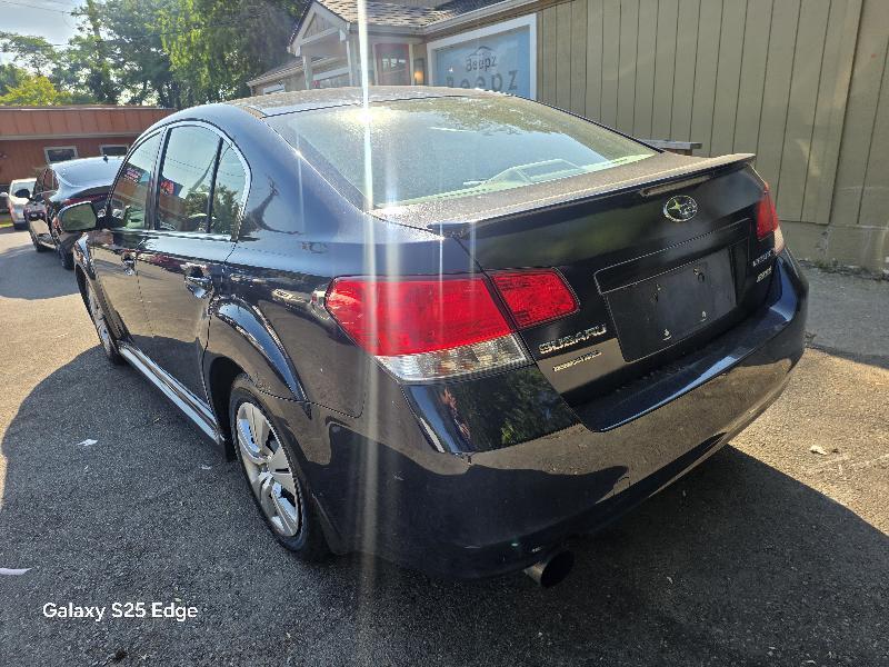Subaru Legacy 2.5i 2013