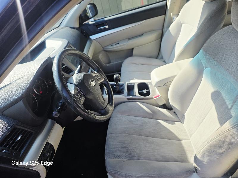 Subaru Legacy 2.5i 2013