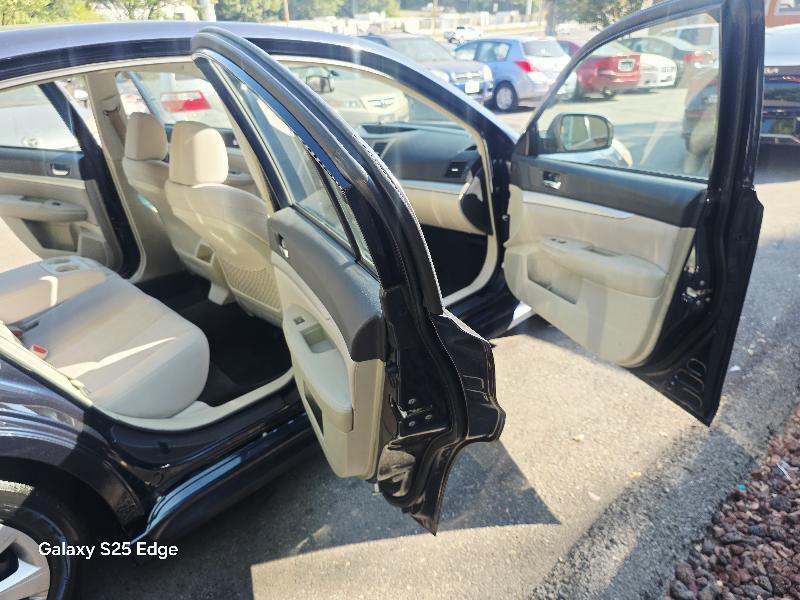 Subaru Legacy 2.5i 2013