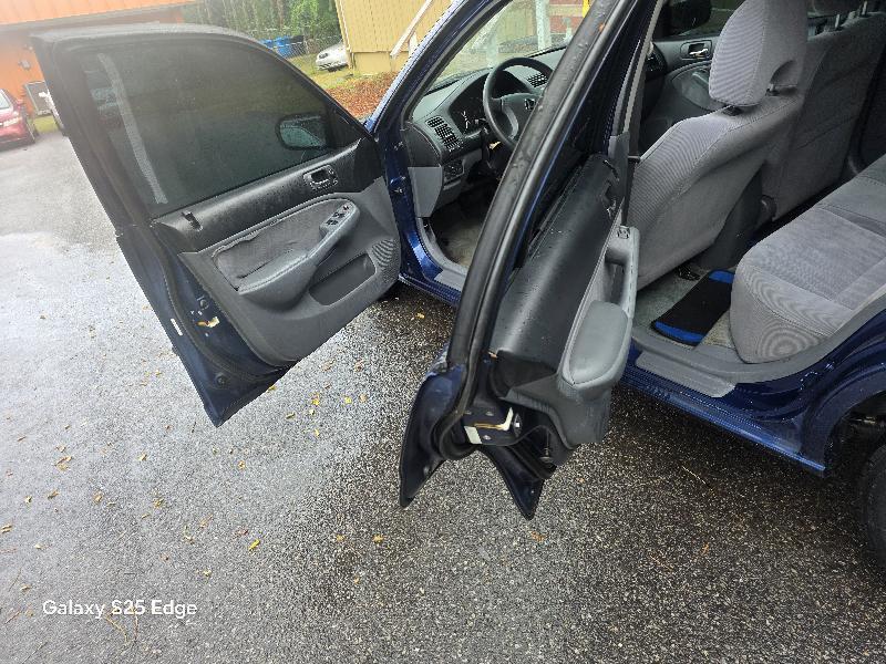 Honda Civic EX Sedan 4-spd AT 2003