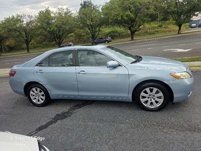 Toyota Camry LE V6 6-Spd AT 2009