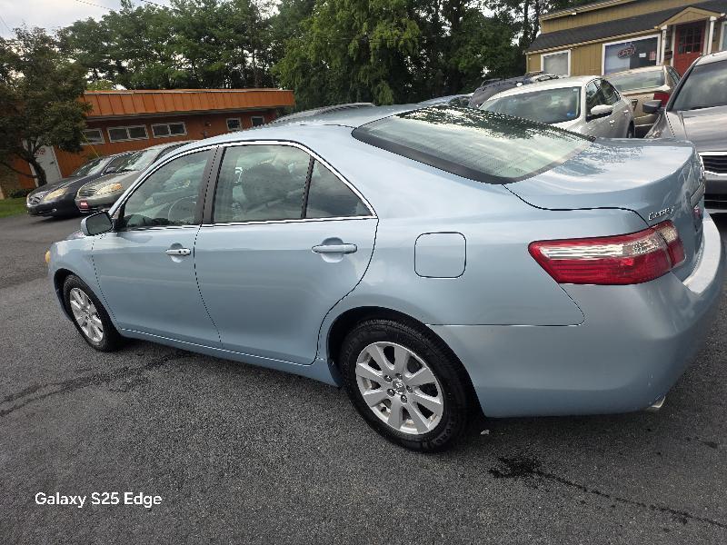 Toyota Camry LE V6 6-Spd AT 2009