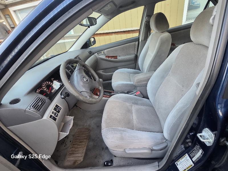 Toyota Corolla 4dr Sdn LE Auto 2008