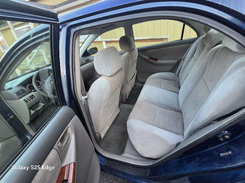 Toyota Corolla 4dr Sdn LE Auto 2008