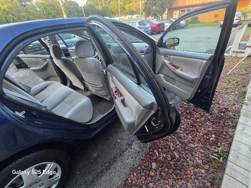 Toyota Corolla 4dr Sdn LE Auto 2008