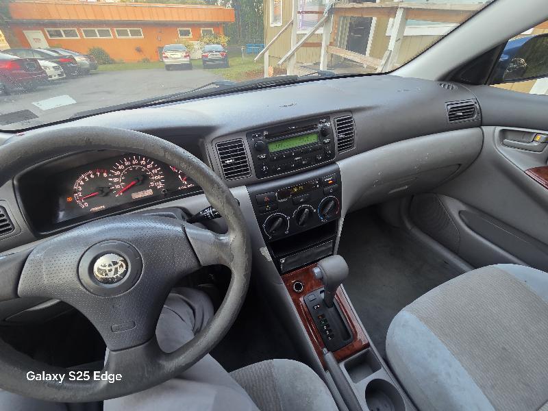 Toyota Corolla 4dr Sdn LE Auto 2008