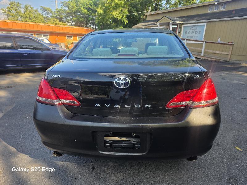 Toyota Avalon Limited 2007