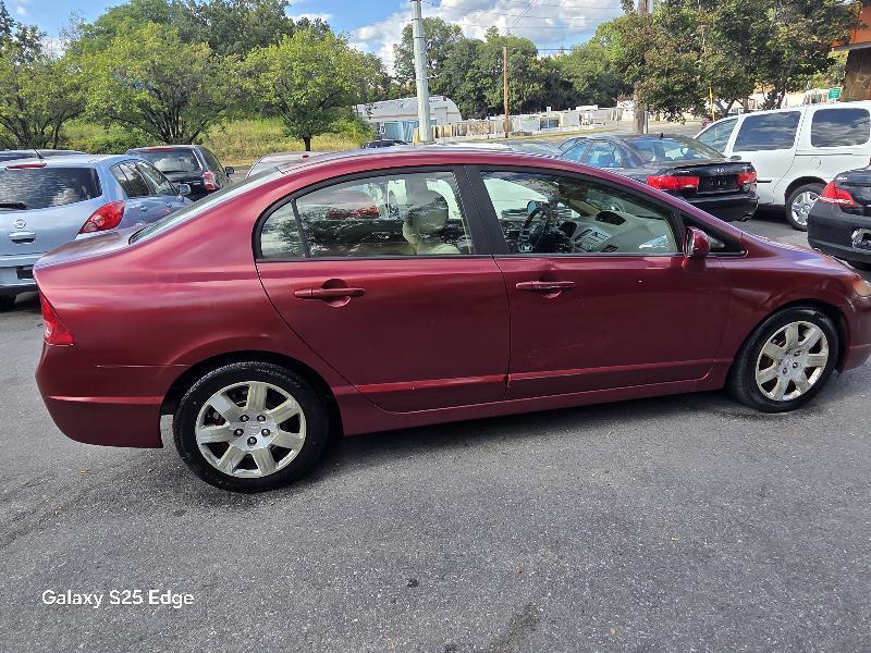 Honda Civic LX sedan 2008