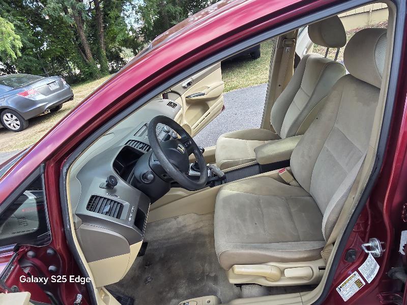 Honda Civic LX sedan 2008