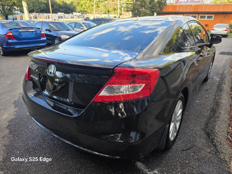 Honda Civic EX Coupe 5-Speed AT 2012