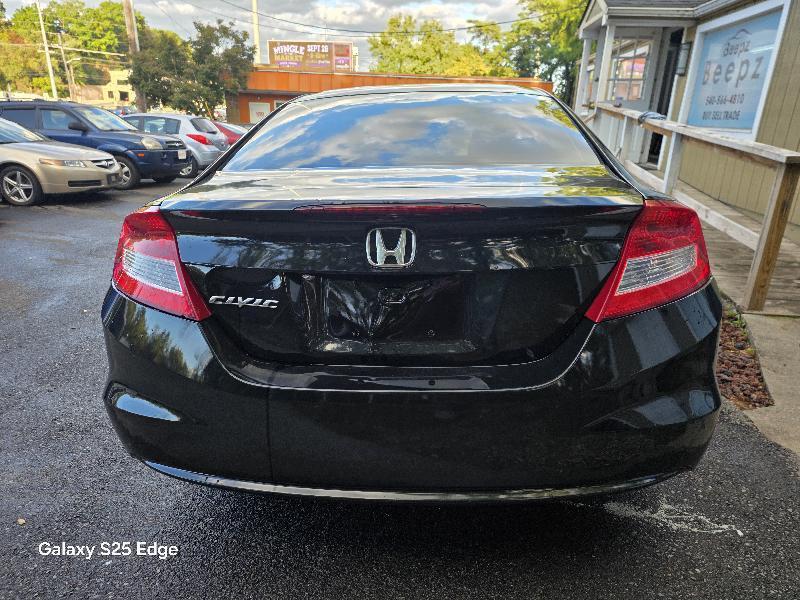 Honda Civic EX Coupe 5-Speed AT 2012
