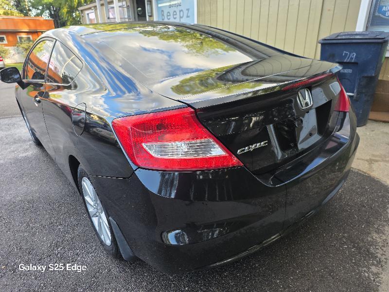 Honda Civic EX Coupe 5-Speed AT 2012