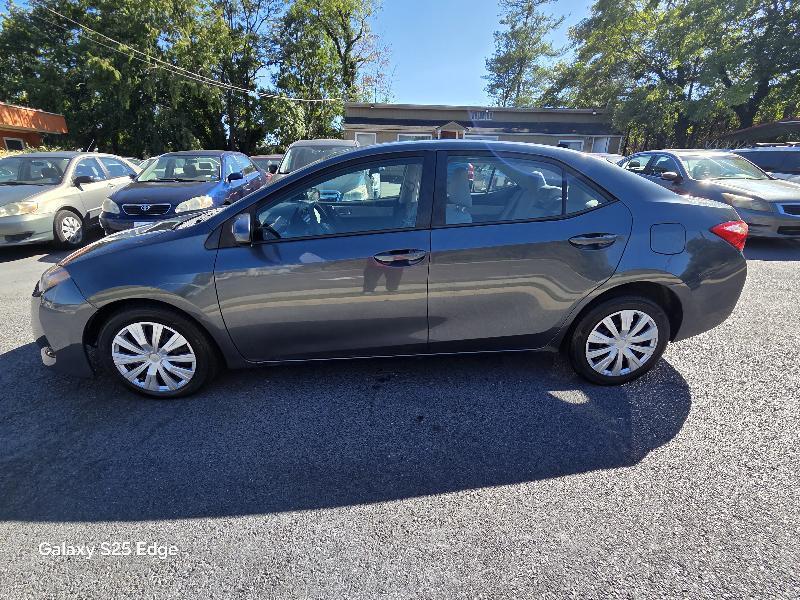 Toyota Corolla LE CVT 2017