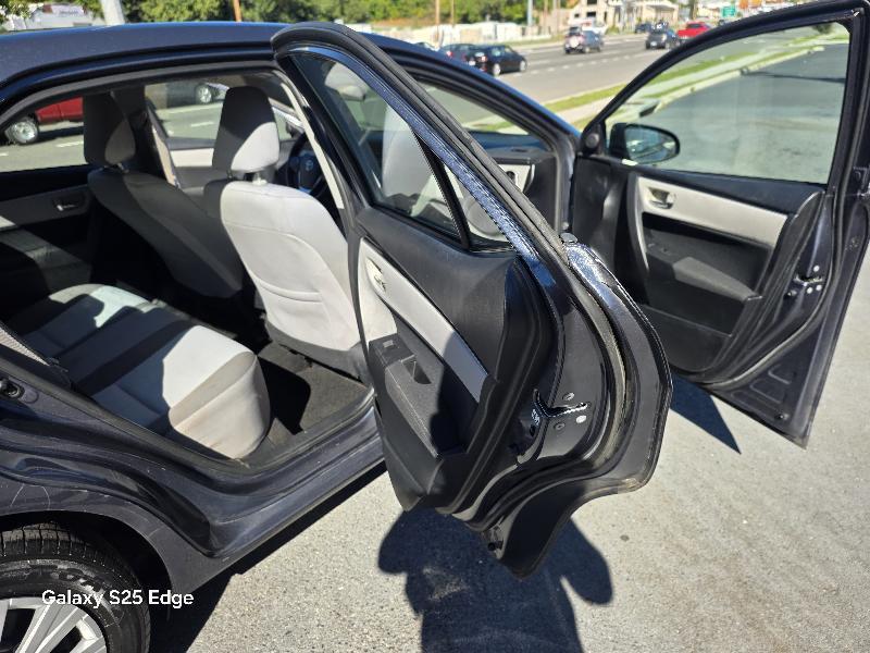 Toyota Corolla LE CVT 2017