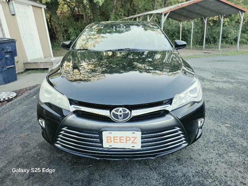 Toyota Camry 4dr Sdn LE Auto 2017