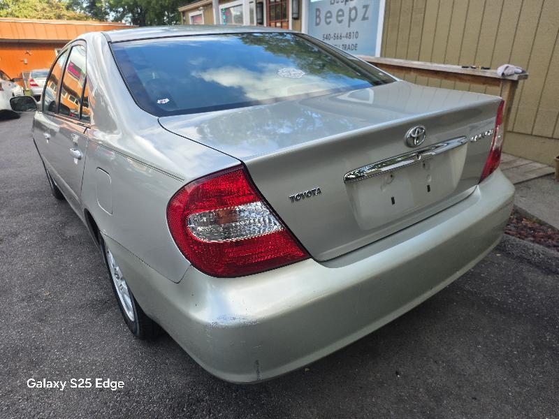 Toyota Camry XLE 2003
