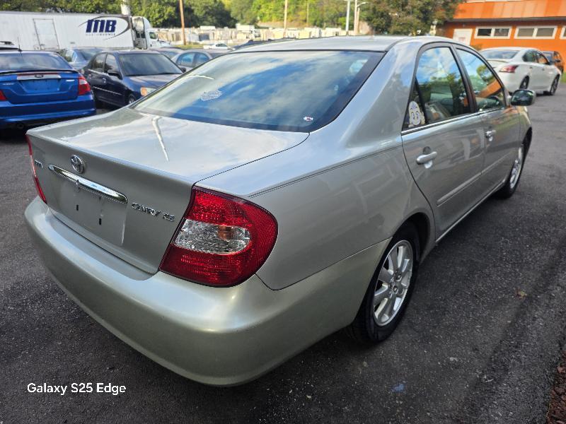 Toyota Camry XLE 2003