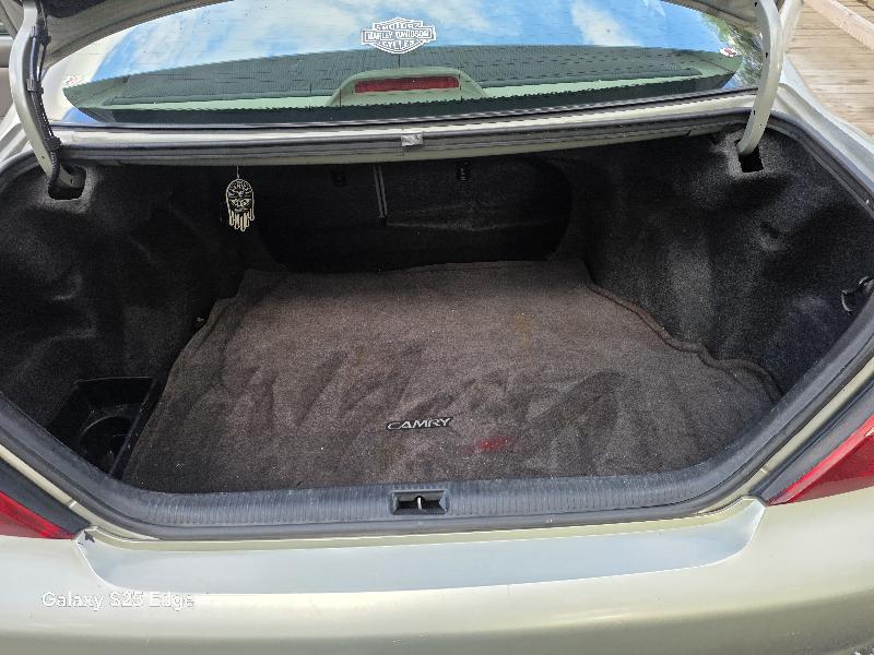 Toyota Camry XLE 2003