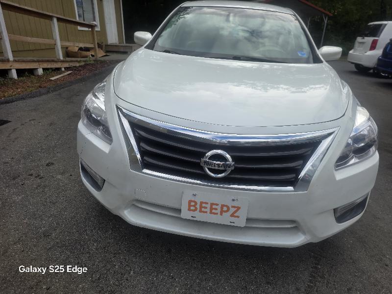 Nissan Altima 2.5 SV 2015