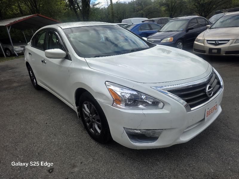 Nissan Altima 2.5 SV 2015
