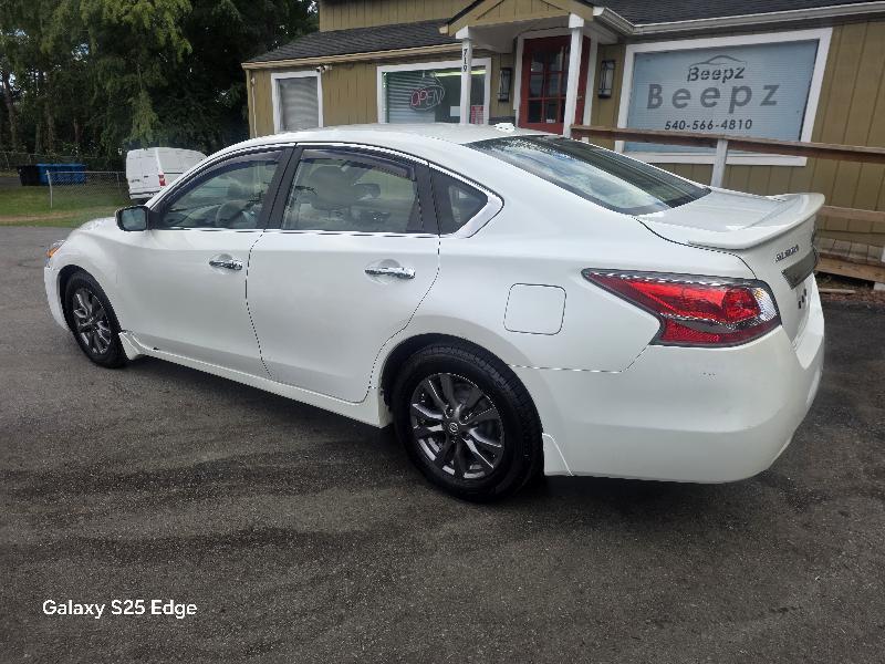 Nissan Altima 2.5 SV 2015