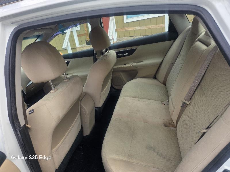 Nissan Altima 2.5 SV 2015