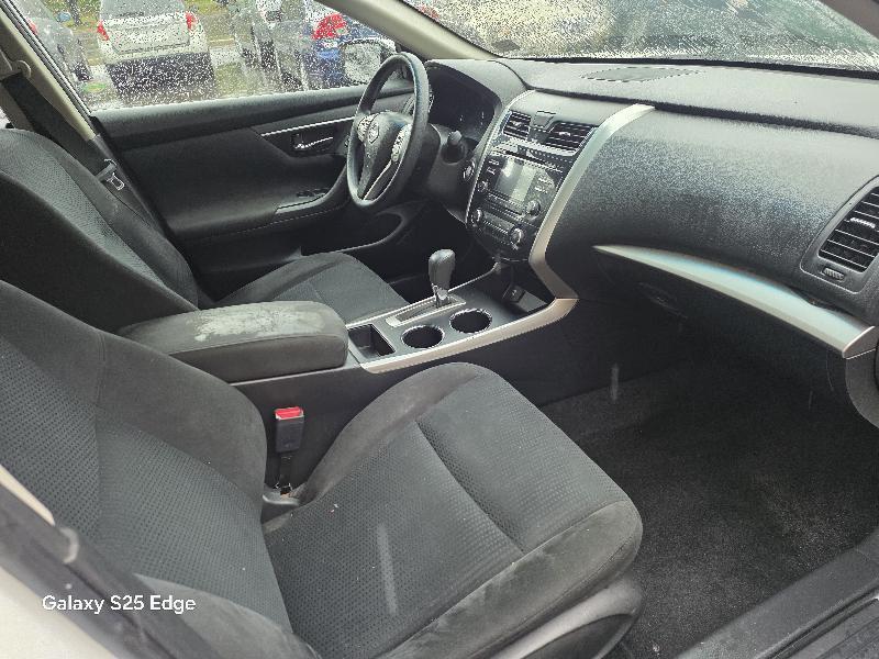 Nissan Altima 2.5 S 2015