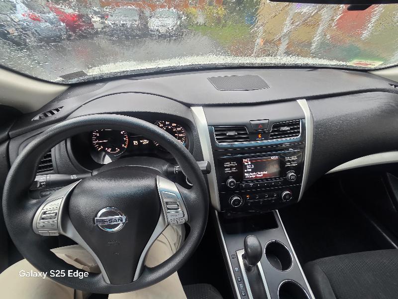 Nissan Altima 2.5 S 2015
