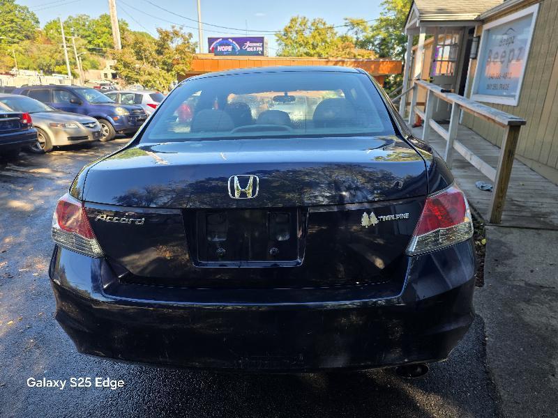 Honda Accord LX-P Sedan AT 2010